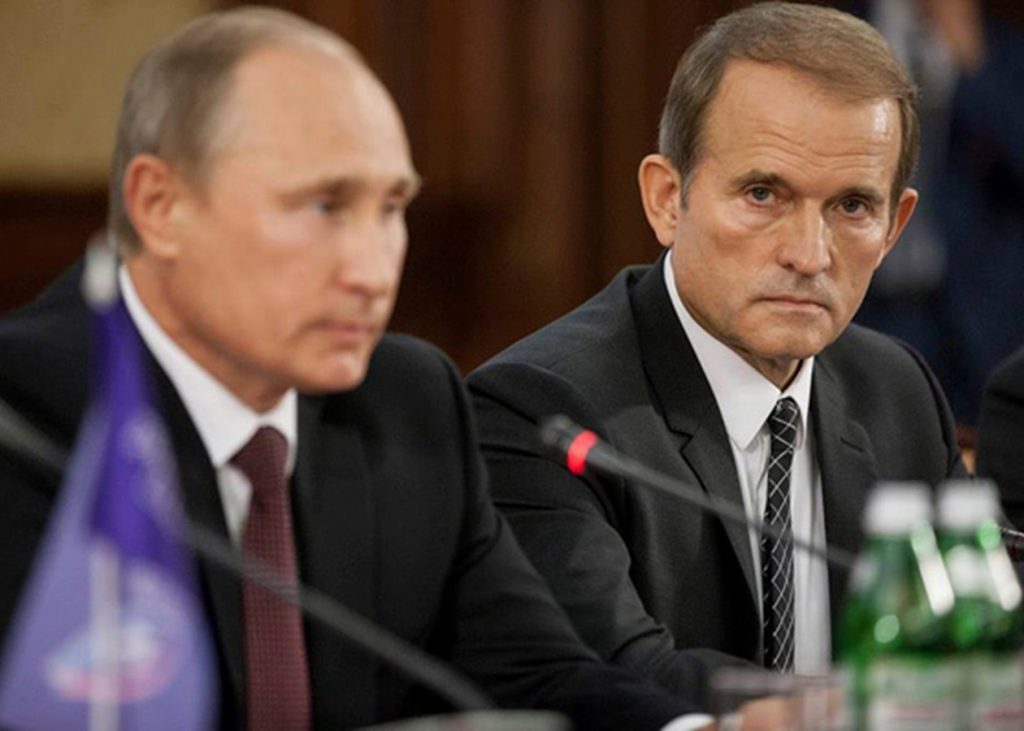 СХЕМИ: Майже половина акцій Прикарпаттяобленерго належить Медведчуку