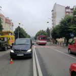 У Франківську водій Мерседеса на зебрі наїхав на жінку: фото