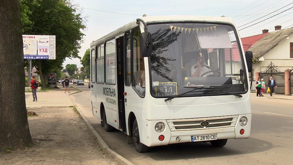 У Коломиї можна пройти анонімне безкоштовне тестування на ВІЛ, гепатит або туберкульоз в амбулаторії на колесах