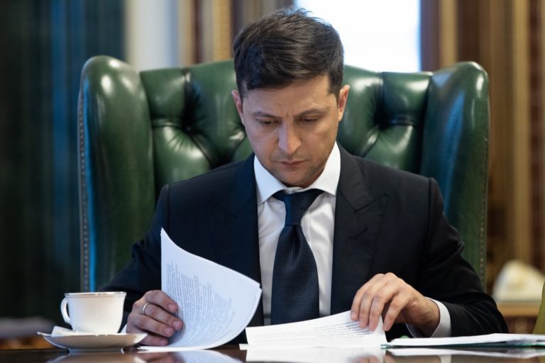 Президент присвоїв почесне звання посадовцю Івано-Франківської ОДА