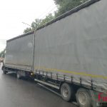 Неподалік Франківська зіткнулись дві вантажівки