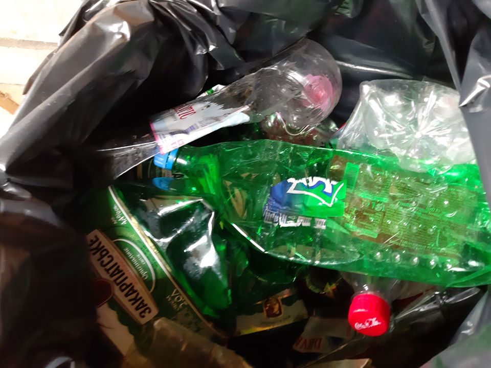 У Болехові люди починають сортувати сміття