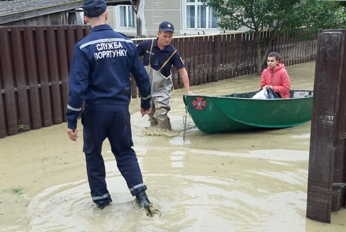 УГКЦ продовжує допомагати постраждалим від паводків прикарпатцям