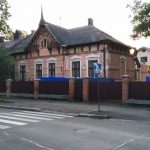 Івано-Франківськ втрачає ще одну архітектурну пам'ятку: на Тарнавського розбирають аварійний будинок ФОТОФАКТ