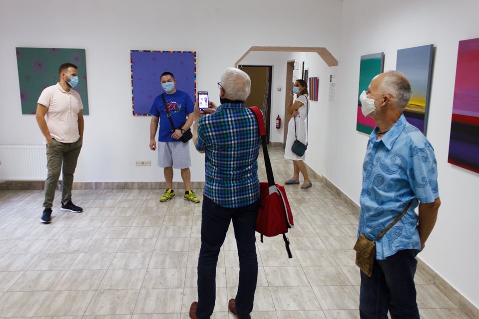 Вперше у Івано-Франківську художник Микола Яворський презентував свою дебютну персональну виставку