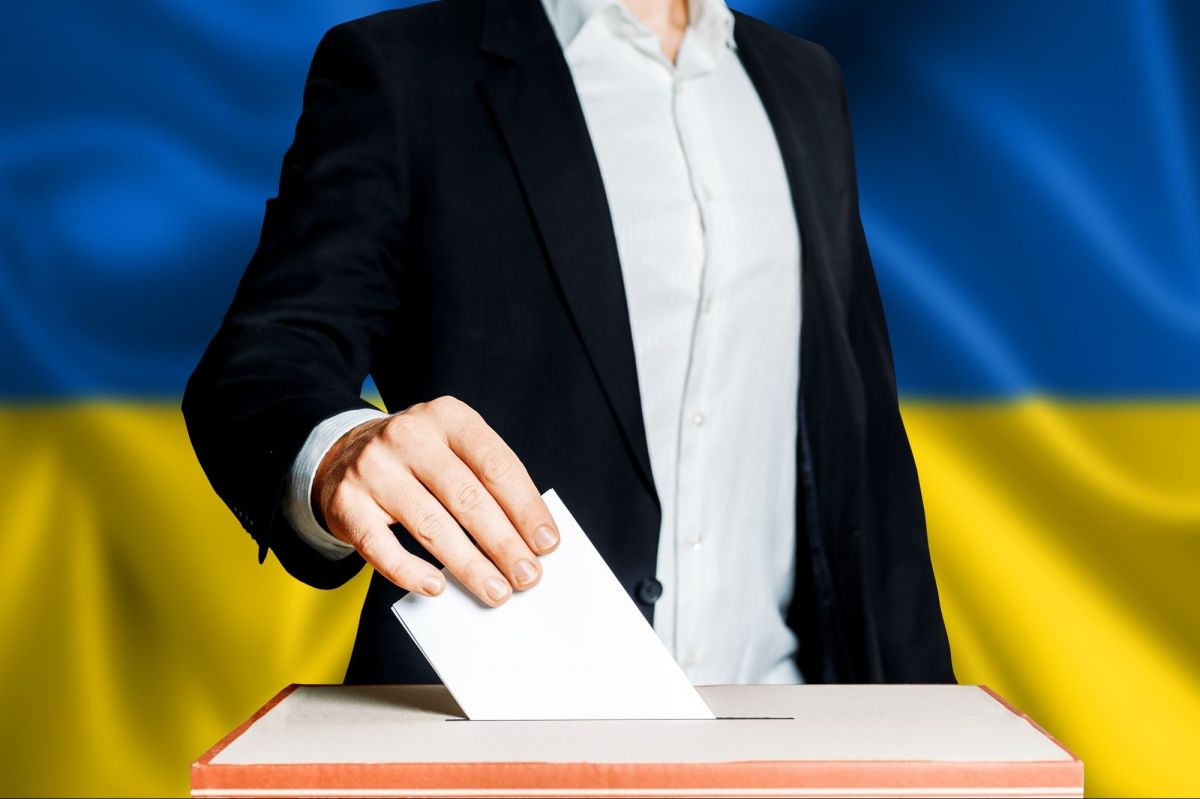 Голова АМУ вимагає не допустити запровадження партійної системи на місцевих виборах