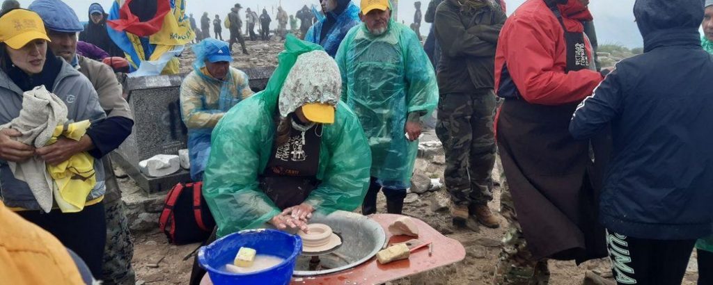 Митці з різних куточків України гончарили на Говерлі. ФОТОРЕПОРТАЖ