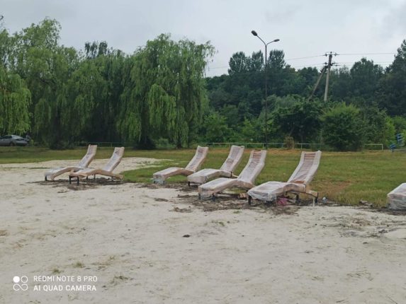 В Бурштині облаштовують сучасну зону відпочинку ФОТО