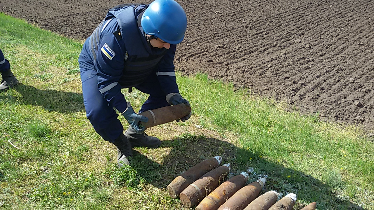 На Франківщині знешкодили артснаряд часів ІІ Світової війни