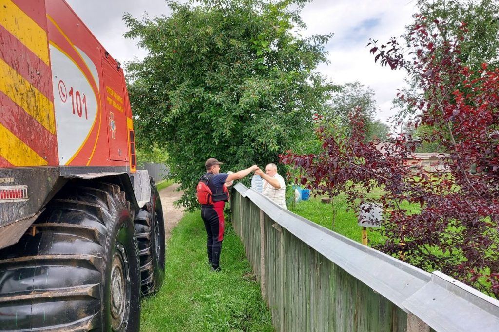 На Франківщині триває ліквідація наслідків минулотижневої повені