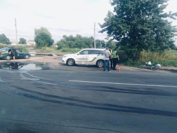 У поліції повідомили деталі аварії в Калуші, де під колеса авто потрапив літній велосипедист ФОТО