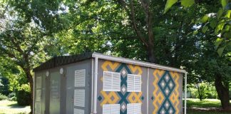 Коломийська підстанція тепер у вишиванці ФОТО Коломийська підстанція тепер у вишиванці ФОТО