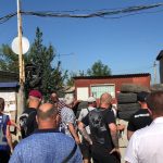 У Франківську загородили в'їзд до найбільшого гаражного кооперативу: фото та відео