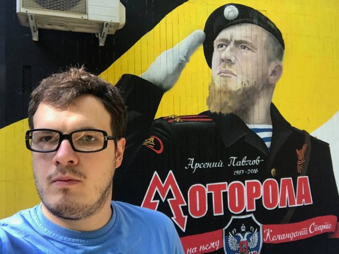 Небайдужі патріоти побили неадекватного українофоба з Івано-Франківська, той погрожує депутатськими запитами