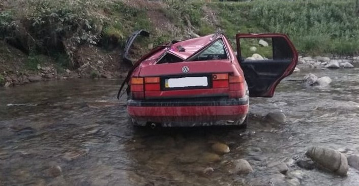 У ДТП на Верховинщині постраждало дві людини. ФОТО