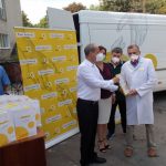 Медикам Калуської районної лікарні передали апарат ШВЛ ФОТОФАКТ