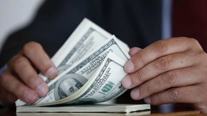 Прикарпатського лісничого судитимуть за 500 доларів хабара