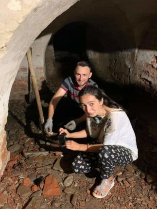 У Домініканському костелі в Богородчанах розпочали археологічні розкопки ФОТО