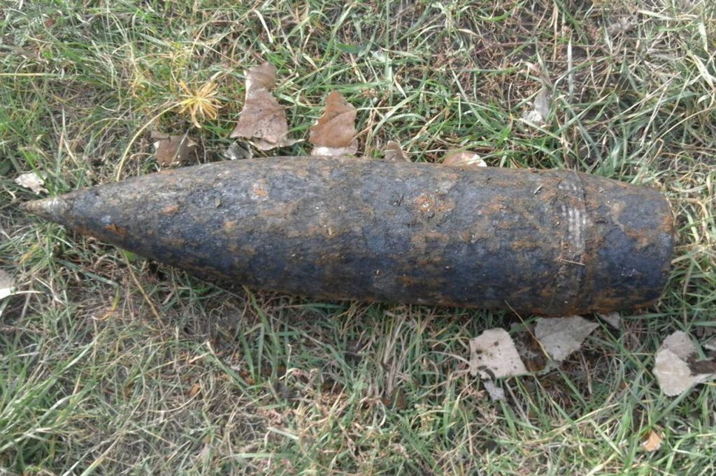 На Франківщині виявили артилерійський снаряд, часів ІІ Світової війни