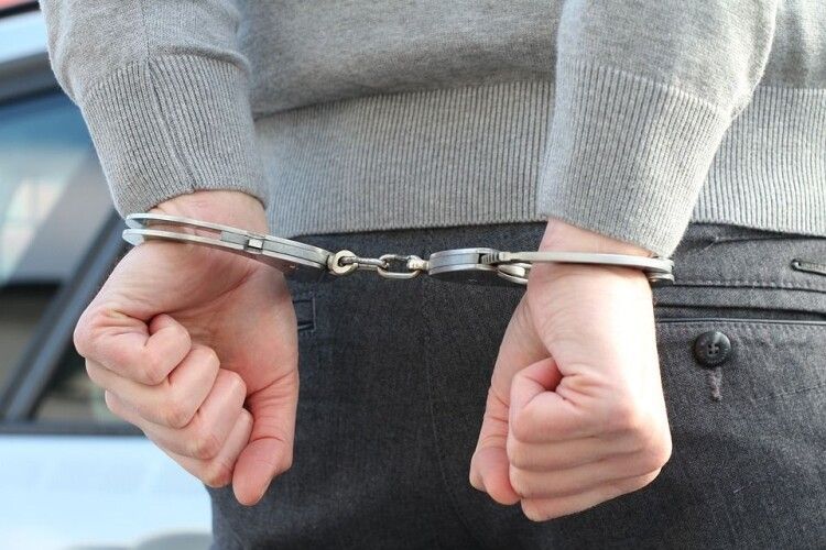 За продаж фіктивних талонів на дизпаливо прикарпатця засудили на три роки