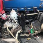 Легковик влетів у вантажівку, що зупинилась на зустрічній: поліція з’ясовує обставини ДТП на Прикарпатті, в якій четверо загиблих ФОТО