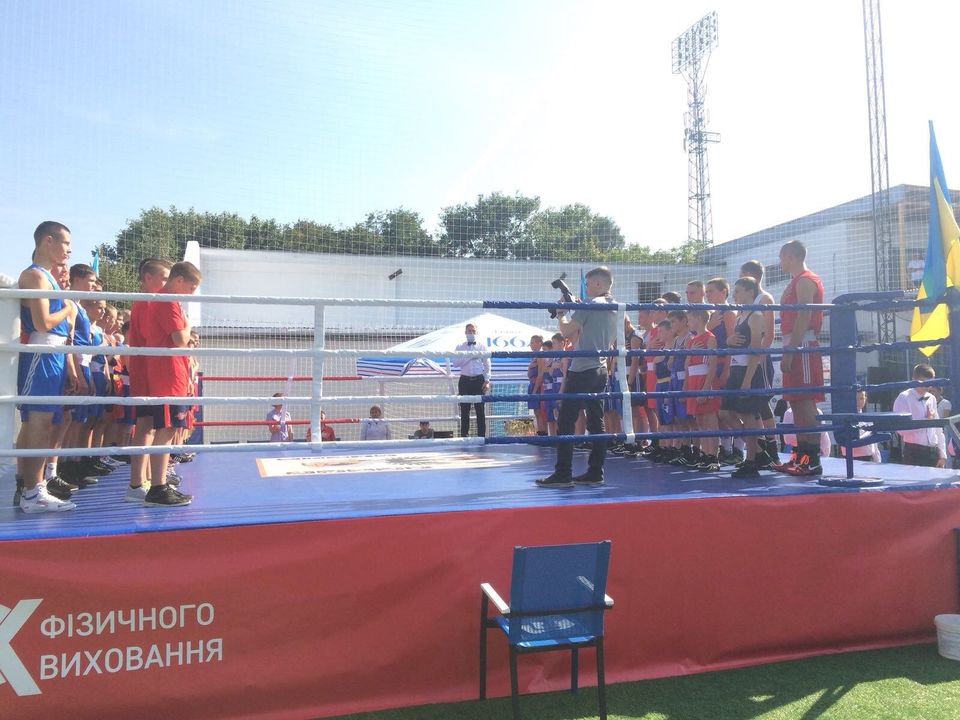 Прикарпатські спортсмени вибороли вісім нагород на турнірі з боксу