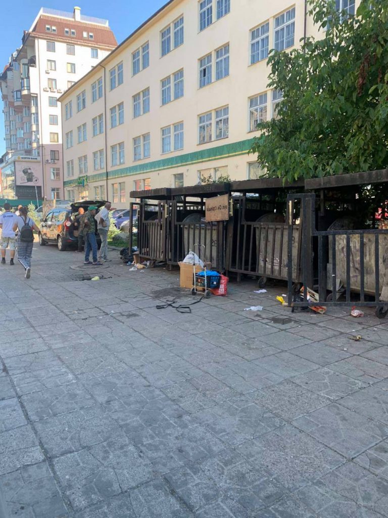 Занедбаний «Шанхай» замість скверу: у центрі Франківська досі не реалізували задумку громади ФОТО