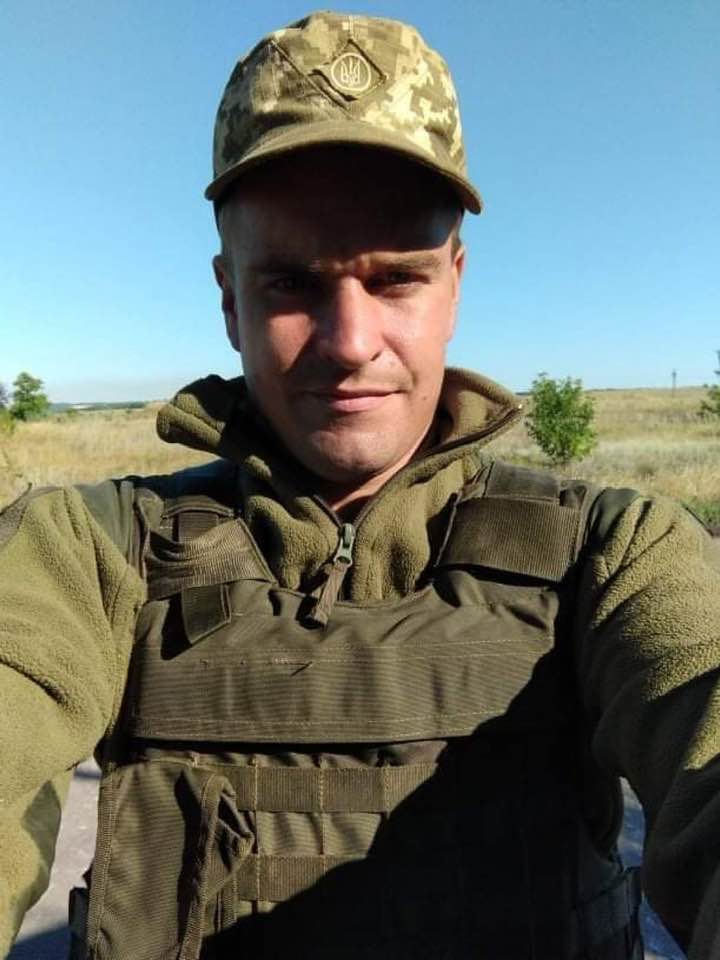 У зоні бойових дій на Донбасі загинув вояк з Прикарпаття ФОТО