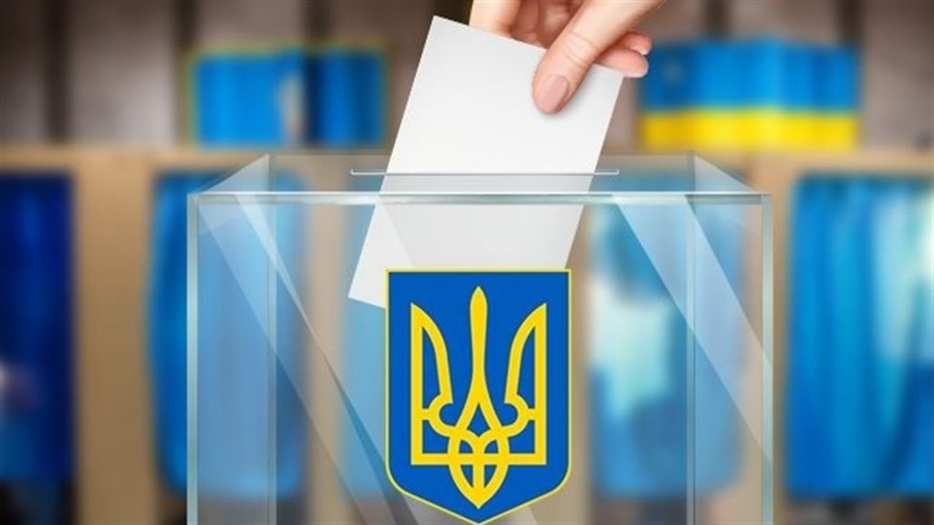 На вибори до Франківської міської ради зареєстрували 12 партій