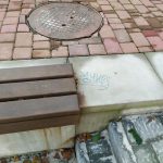 У Франківську невідомі вандали обмалювали новий громадський простір