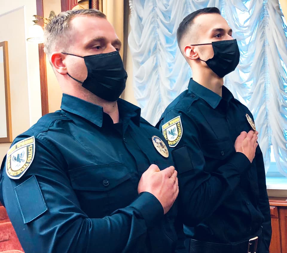 Новобранці прикарпатської поліції склали присягу на вірність народові України ФОТО
