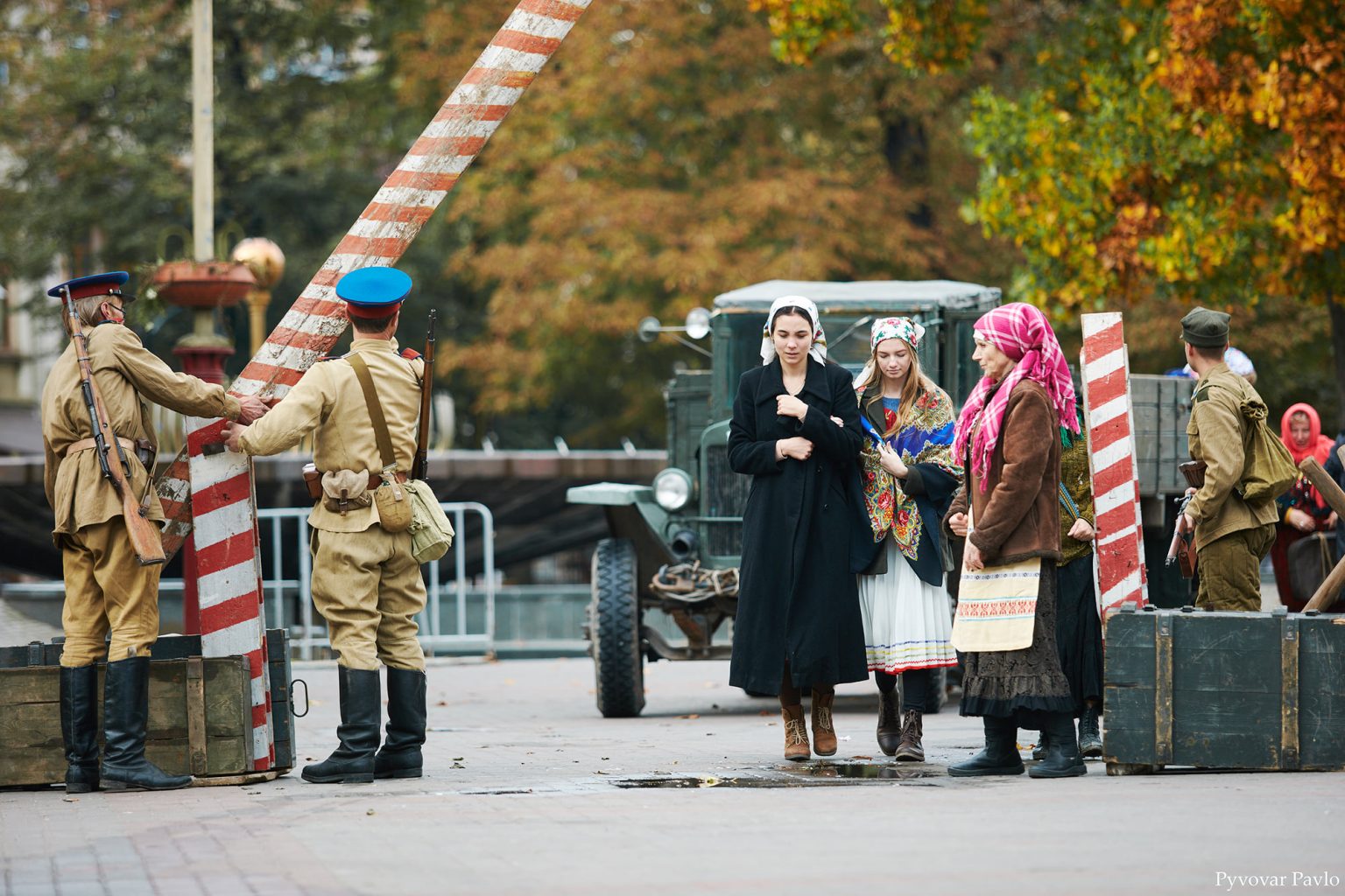 У середмісті Франківська відтворили події депортації ФОТОРЕПОРТАЖ