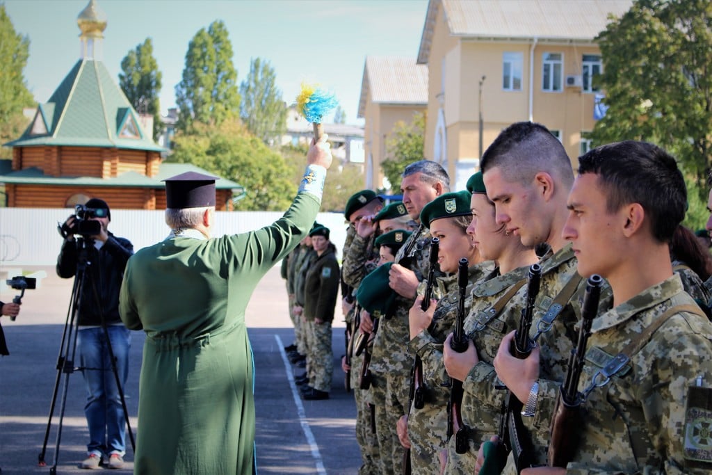 З Прикарпаття на військову строкову службу відправили 129 призовників