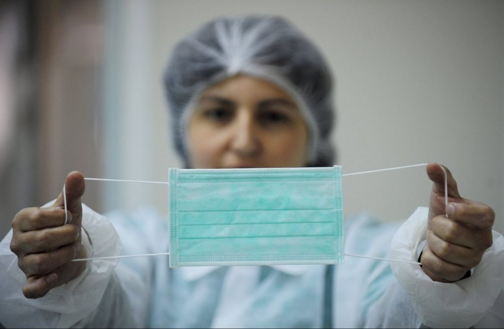 Які маски найкраще захистять від COVID-19: медики опублікували дослідження