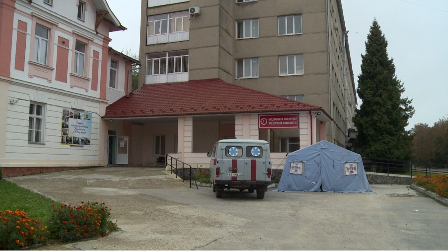 У Коломийській ЦРЛ триває ремонт хірургічного корпусу ВІДЕО