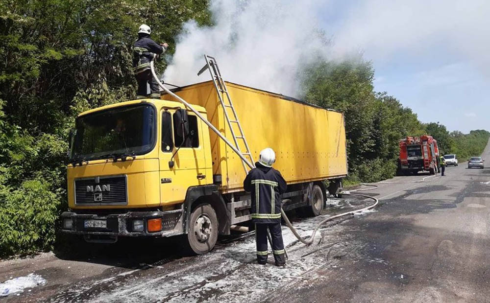 Минулої доби на Прикарпатті горів вантажний MAN