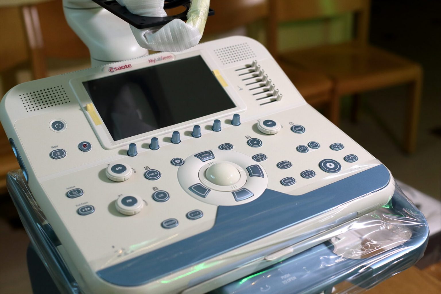 Прикарпатська лікарня вперше за майже десять років отримає новий УЗД-апарат