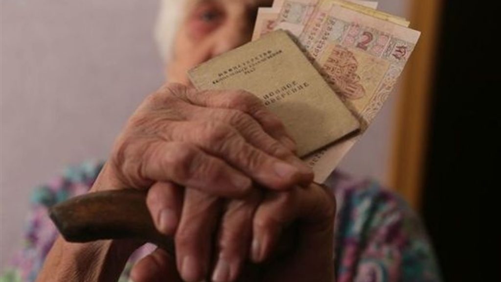 Франківським старожилам виконком виділив по декілька тисяч гривень