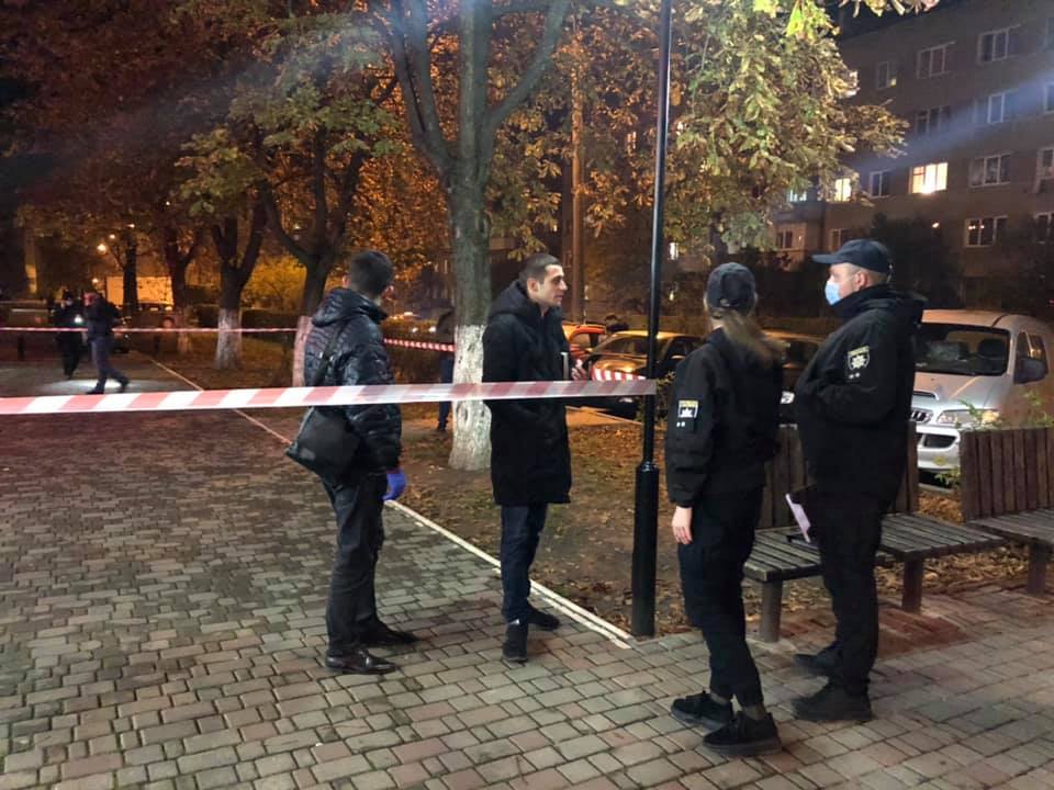 Поліціянти спіймали чоловіка, який влаштував нічну перестрілку на одній із вулиць Франківська ФОТО