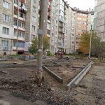 У Франкіську триває ремонт дворів на Миколайчука і Симоненка