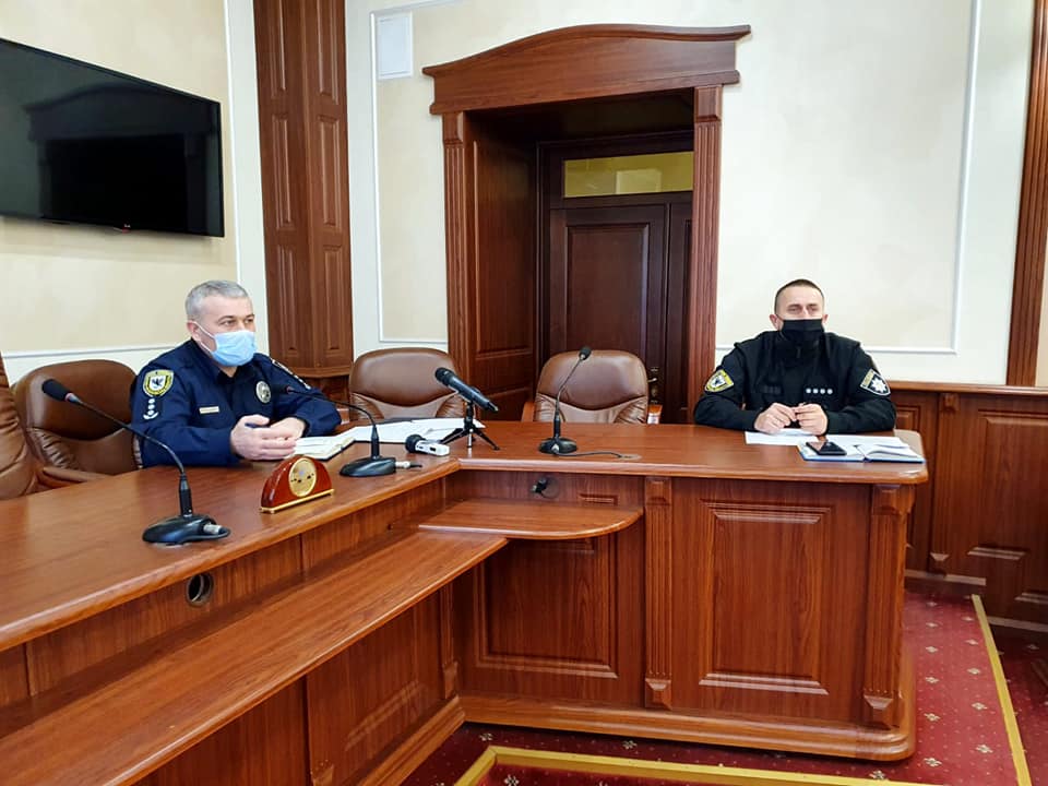 Прикарпатські поліціянти готуються до акції «16 днів проти насильства» ФОТО
