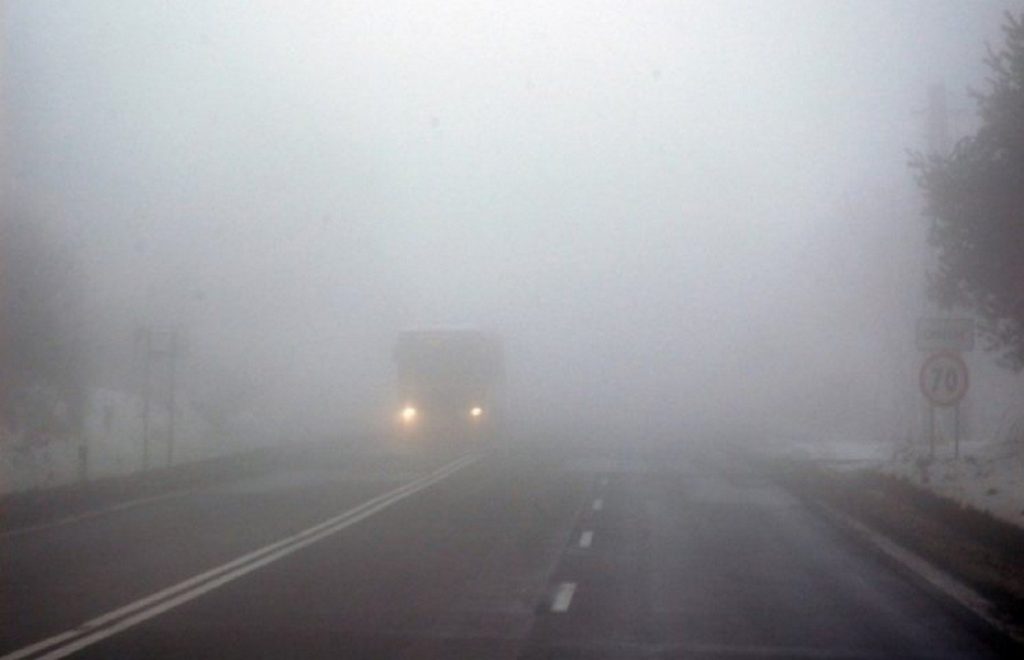 Прикарпатців попереджають про туман