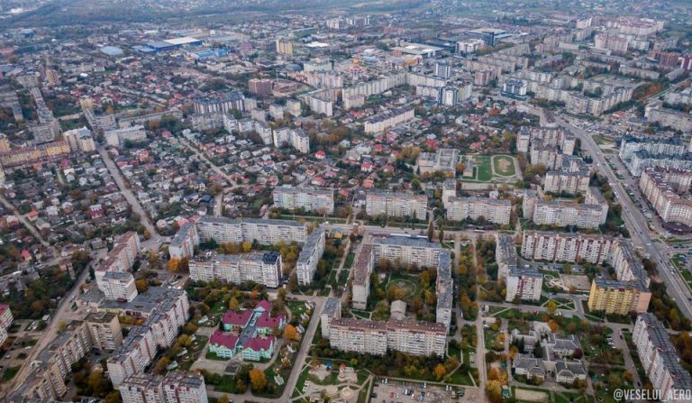 Відомий франківський фотограф показав як виглядає мікрорайон «Брати» із висоти пташиного польоту