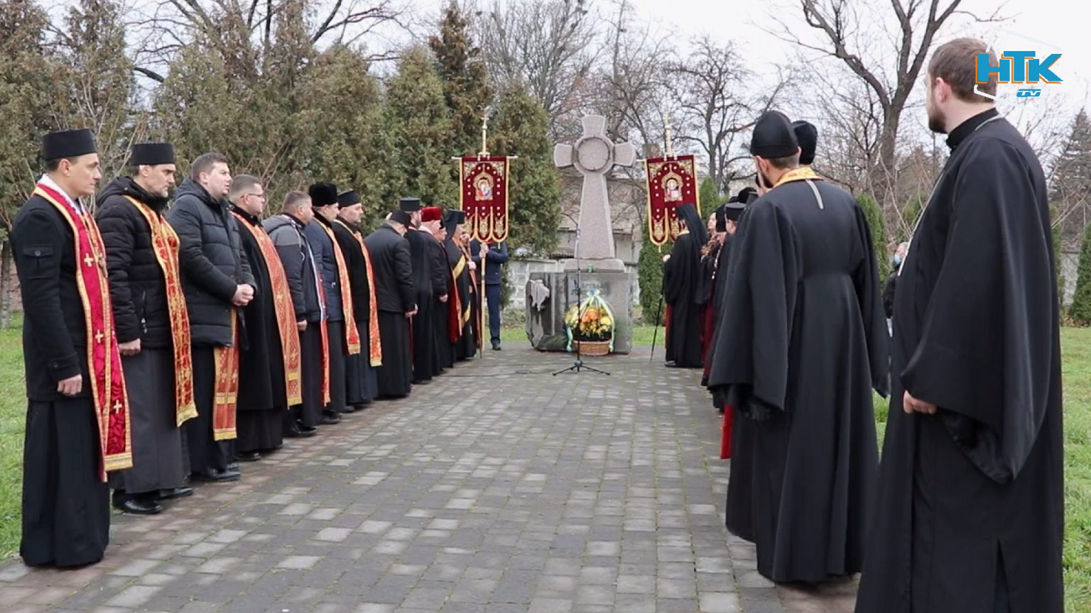 Пам'ять жертв голодоморів вшанували у Коломиї ВІДЕО