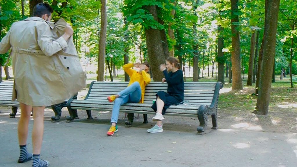 У Івано-Франківську оштрафували збоченця, який оголявся перед дівчатами