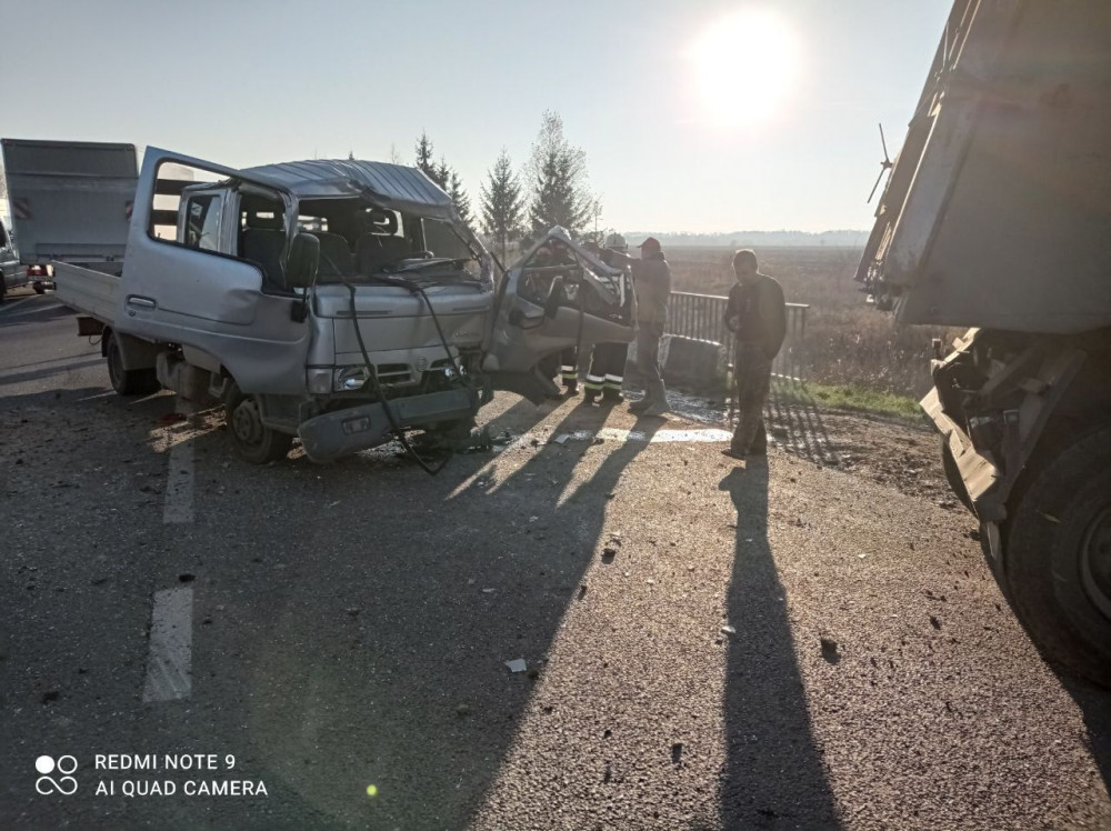 На Прикарпатті жахлива ДТП - зіткнулись дві вантажівки. Є постраждалі ФОТО