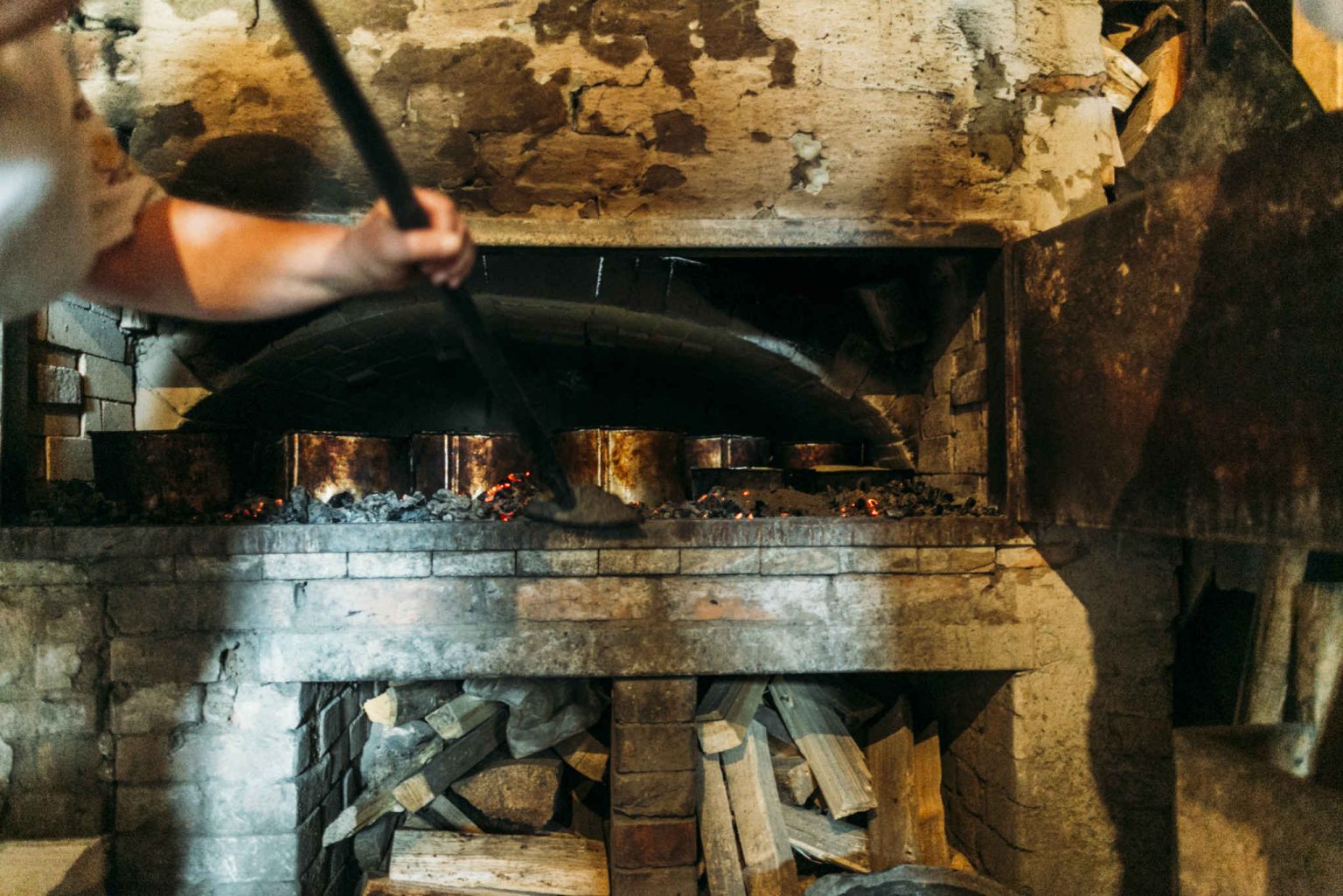 Як в Карпатах випікають гуцульський хліб