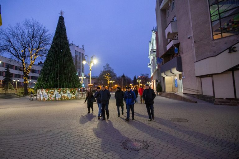 Марцінків перевірив готовність міста до новорічних свят ФОТО