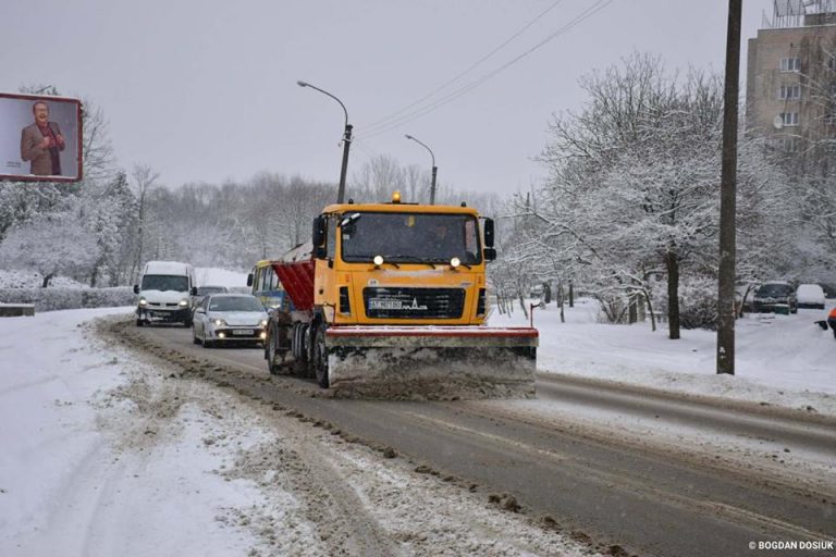 Як Івано-Франківська ОТГ готується до снігопадів та ожеледиці ВІДЕО