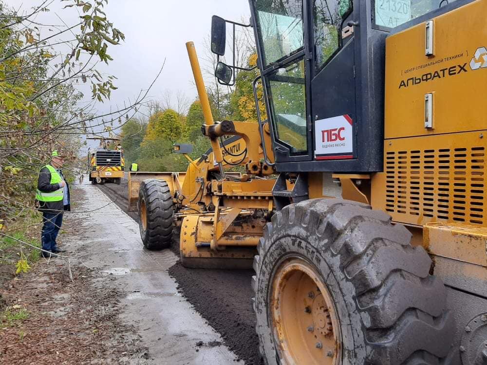 На Рогатинщині відремонтують проблемну ділянку дороги